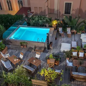 Hotel Palm Gallery, Rome